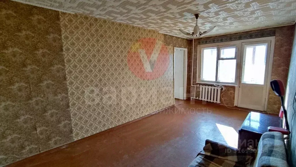 2-к кв. Омская область, Омск просп. Мира, 100В (40.0 м) - Фото 1