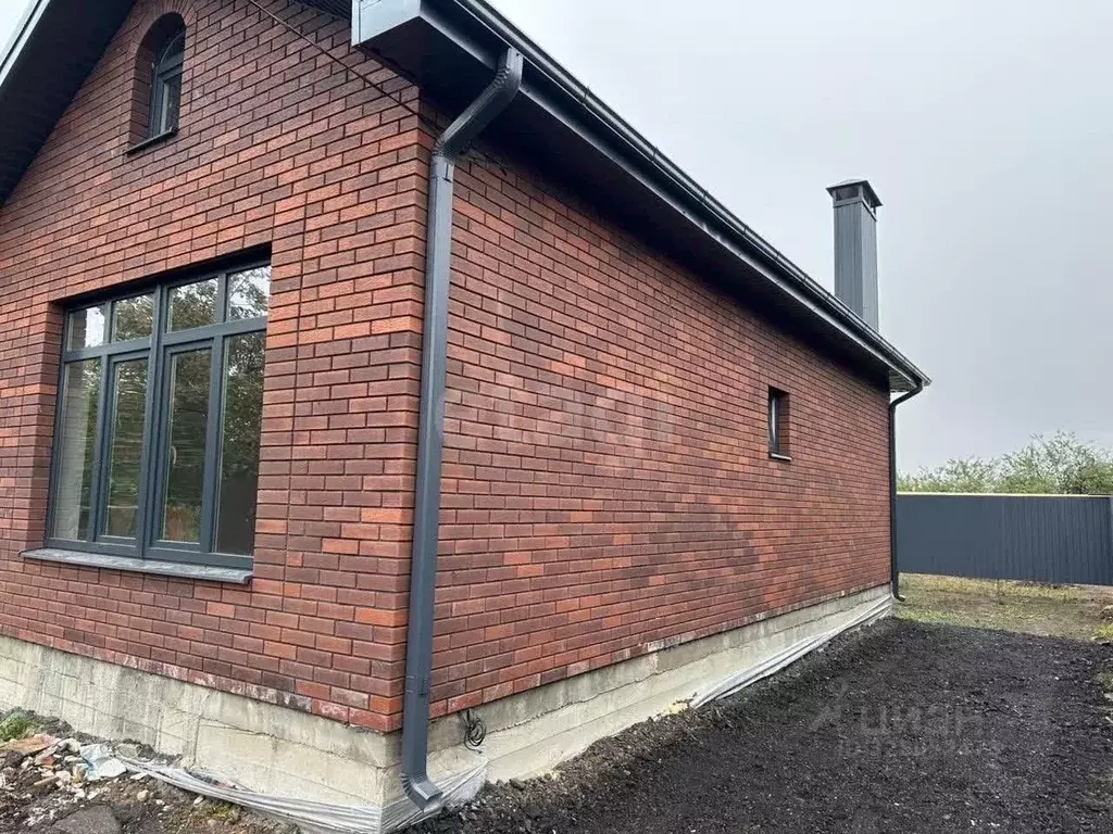 Дом в Ростовская область, Азовский район, с. Кулешовка Пролетарская ... - Фото 1