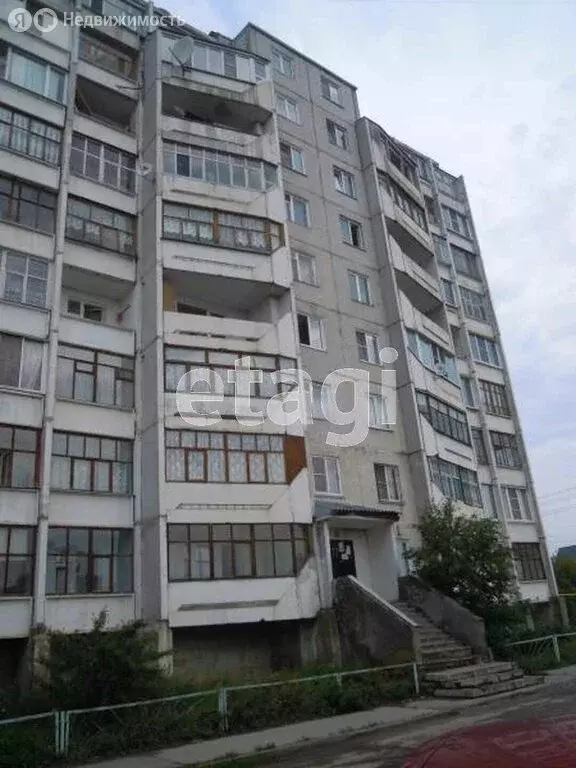 3-комнатная квартира: Шадринск, улица Свердлова, 122 (83.3 м) - Фото 1