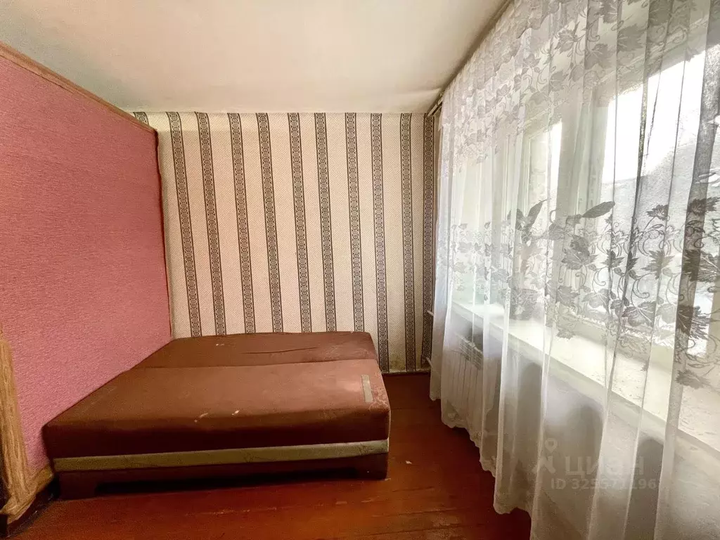 Комната Омская область, Омск Краснознаменная ул., 2А (13.7 м) - Фото 2