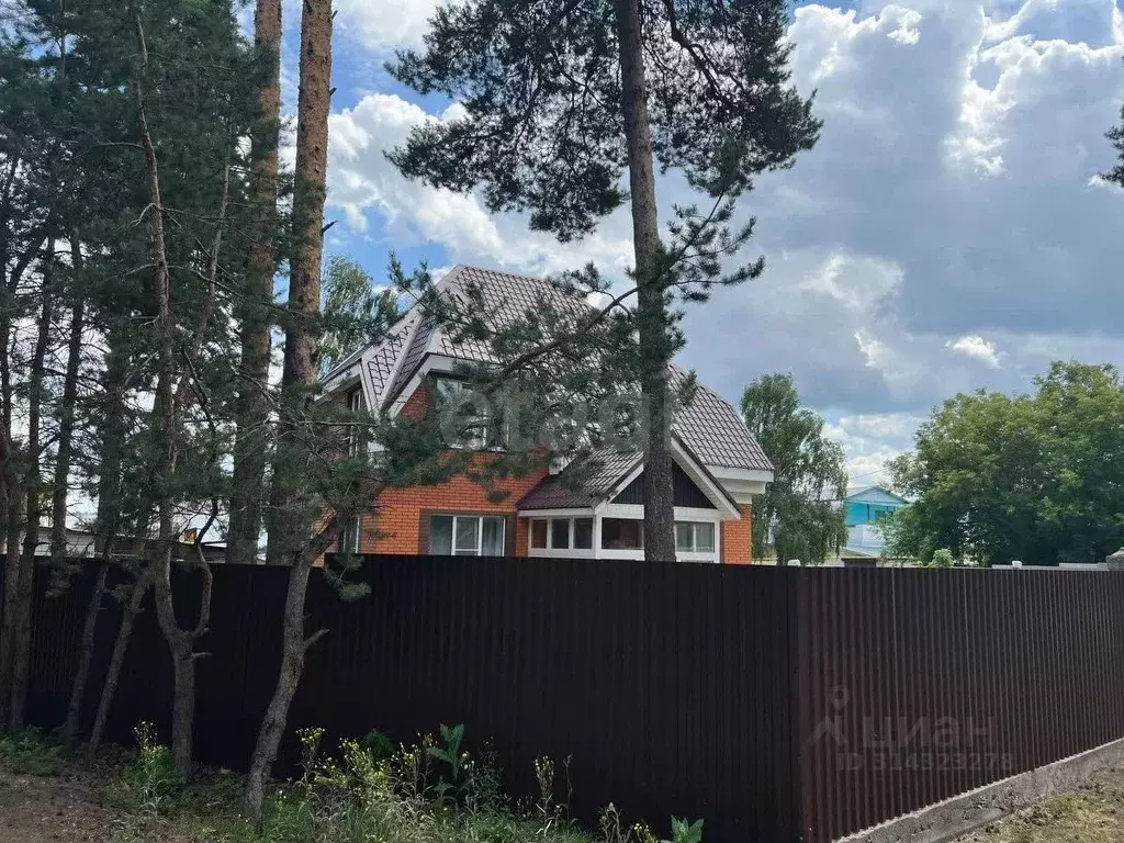 Дом в Татарстан, Казань ул. Железнодорожников, 31Б (188 м) - Фото 1