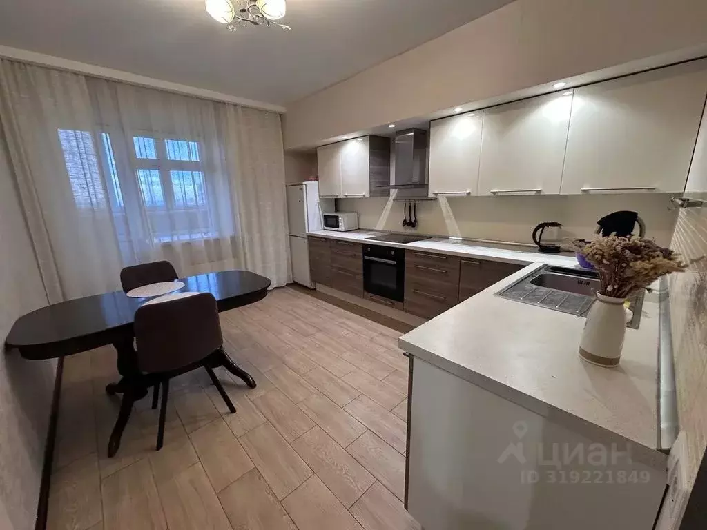 1-к кв. Татарстан, Казань Ягодинская ул., 25 (47.0 м) - Фото 0