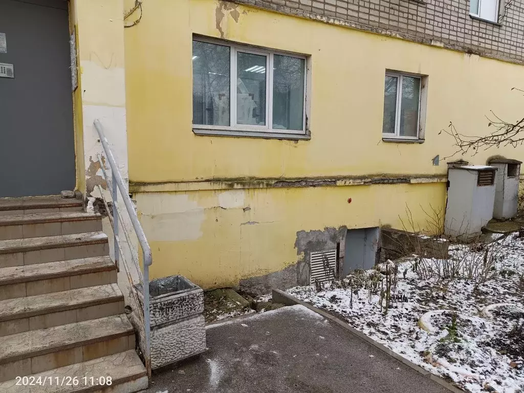 Помещение свободного назначения в Кировская область, Киров Московская ... - Фото 0