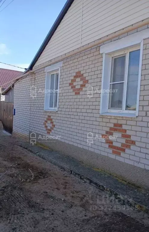 Дом в Волгоградская область, Дубовка ул. Имени Волкова (72 м) - Фото 2