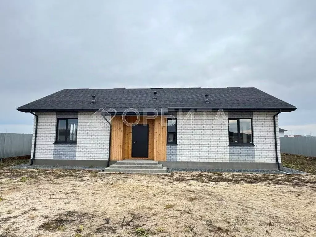 Дом в Тюменская область, Тюменский муниципальный округ, Онегин кп  ... - Фото 1