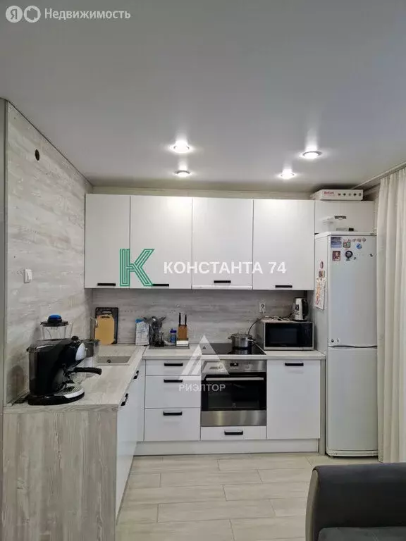 2-комнатная квартира: Миасс, бульвар Карпова, 7 (65 м) - Фото 1