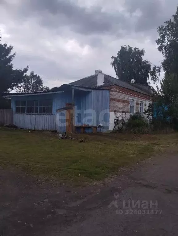 Дом в Свердловская область, Туринский муниципальный округ, с. ... - Фото 1