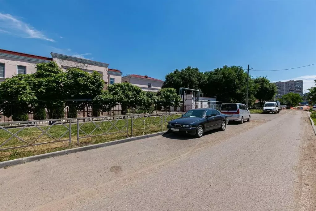 Дом в Краснодарский край, Краснодар ул. Володи Головатого, 118 (175 м) - Фото 2