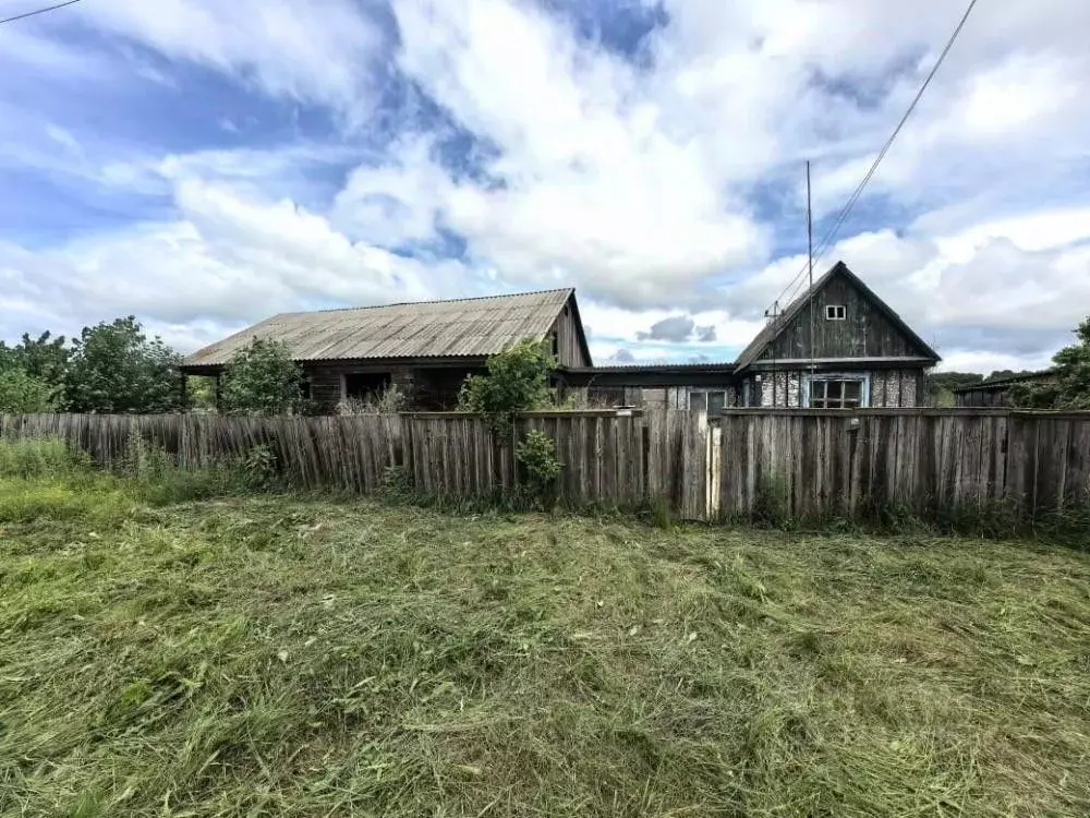 Дом в Амурская область, Серышевский муниципальный округ, с. Бочкаревка ... - Фото 1