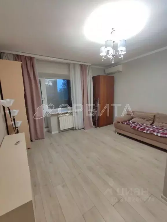 1-к кв. Тюменская область, Тюмень Мельничная ул., 83 (40.0 м) - Фото 1