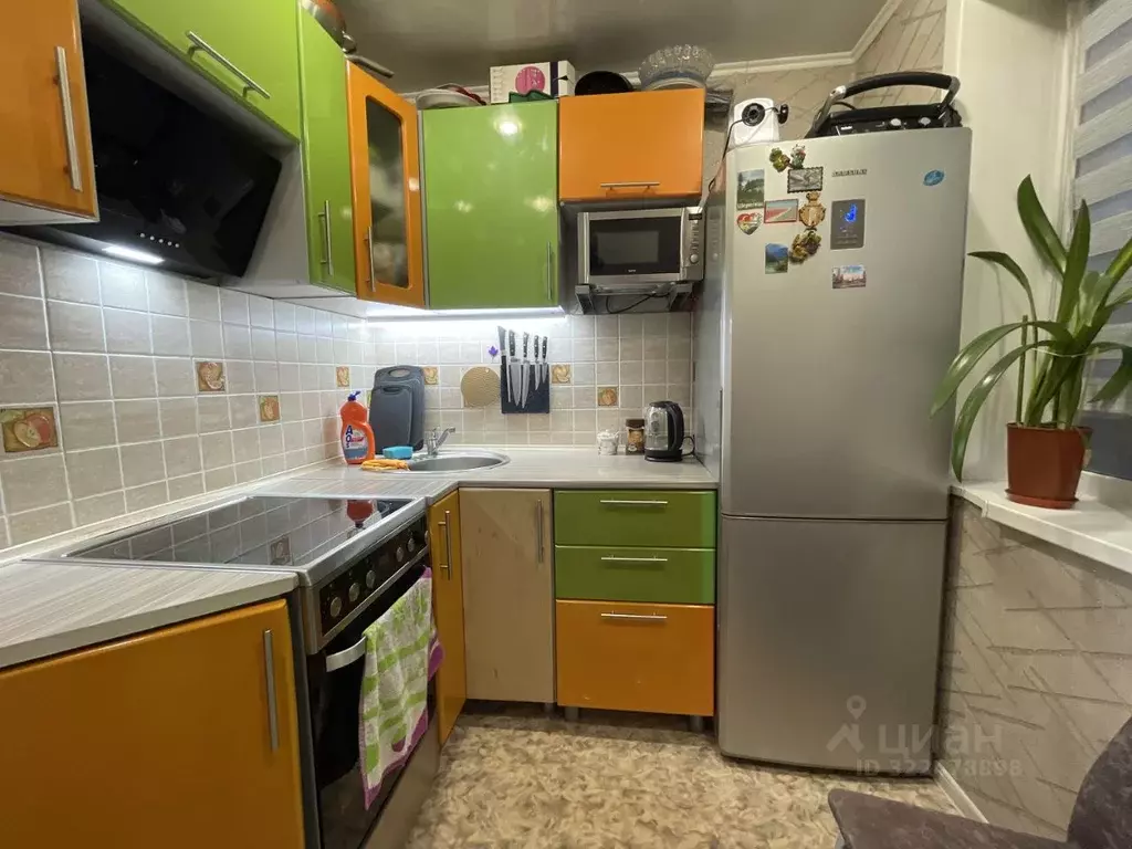 3-к кв. Кемеровская область, Новокузнецк просп. Дружбы, 12 (55.8 м) - Фото 1