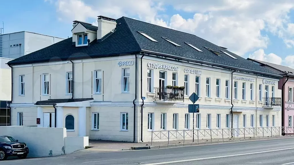 Здание с арендаторами 1 111,6 м2 в центре Клина - Фото 0