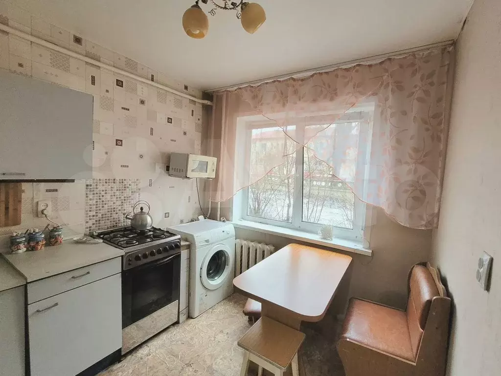 2-к. квартира, 41 м, 1/5 эт. - Фото 0