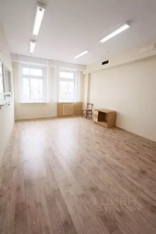 Помещение свободного назначения в Тульская область, Новомосковск ул. ... - Фото 0