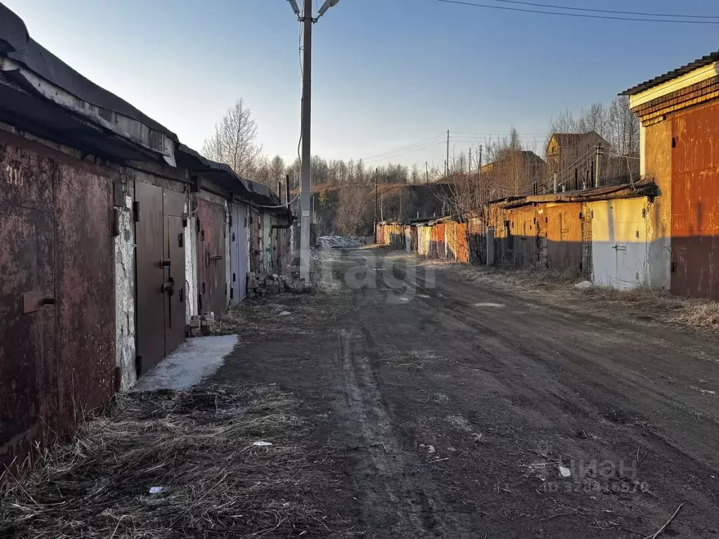 Гараж в Свердловская область, Нижний Тагил Краснознаменная ул. (18 м) - Фото 1