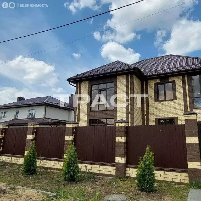 Дом в Воронеж, Архитектурная улица, 11 (260 м) - Фото 1
