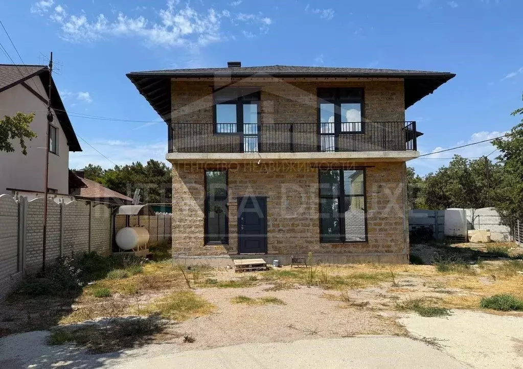 Дом в Севастополь ул. 1-я Беговая (204 м) - Фото 2