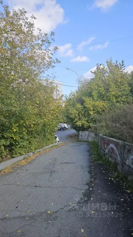 Гараж в Свердловская область, Екатеринбург ул. Народной Воли, 64к1 (35 ... - Фото 2