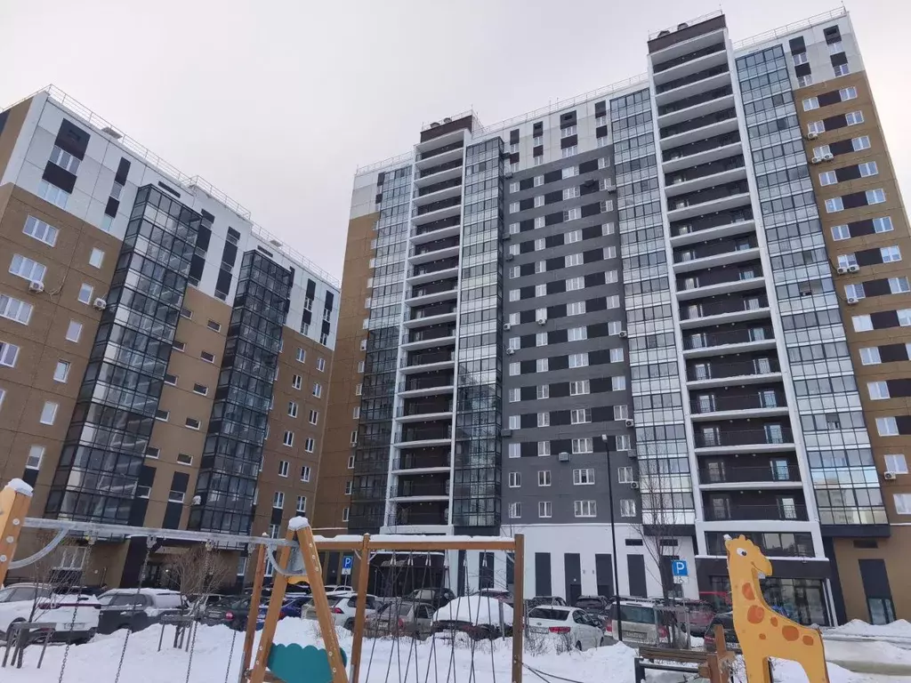 2-к кв. Челябинская область, Челябинск просп. Краснопольский, 22 (39.0 ... - Фото 1