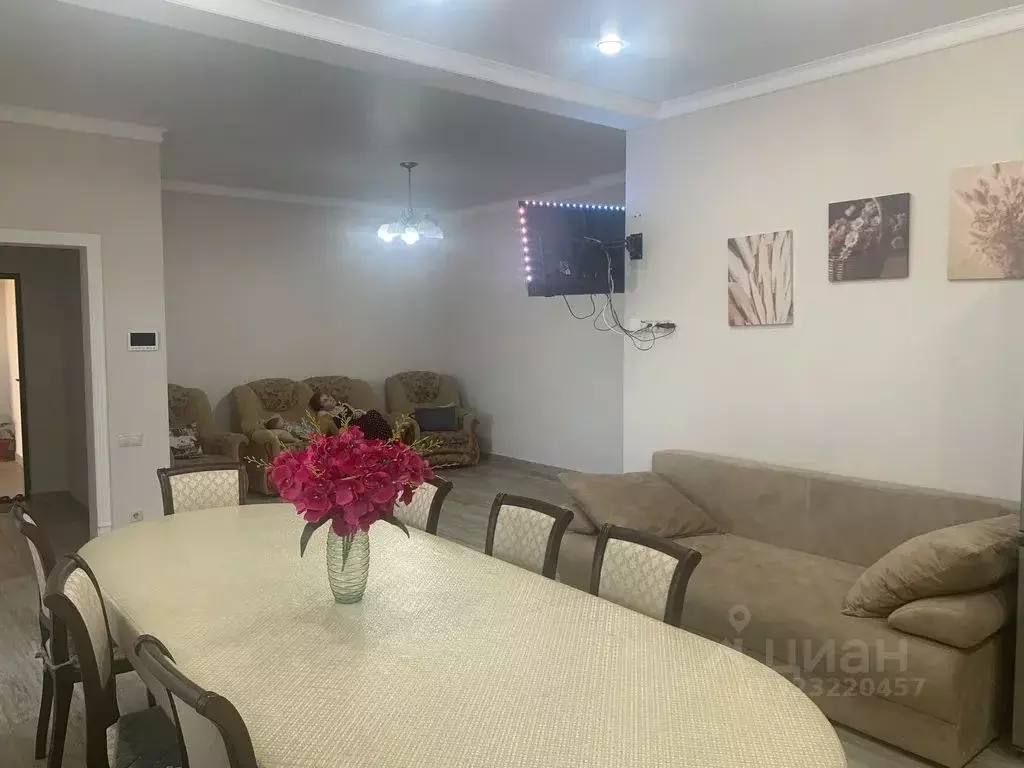 Дом в Ставропольский край, Ессентуки Поэтическая ул., 44 (200 м) - Фото 2