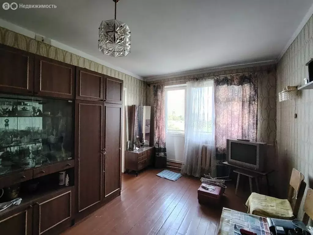 4-комнатная квартира: Волхов, улица Ломоносова, 24 (61.1 м) - Фото 0