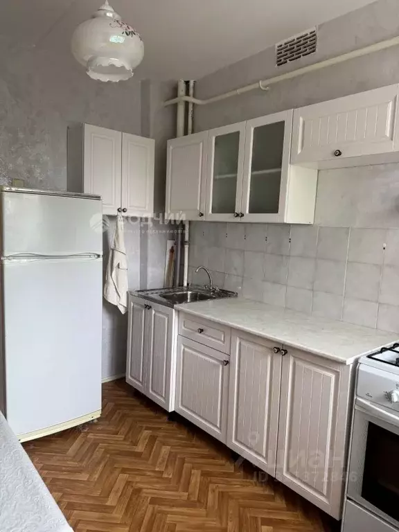 3-к кв. Чувашия, Чебоксары ул. Ахазова, 5 (56.0 м) - Фото 2