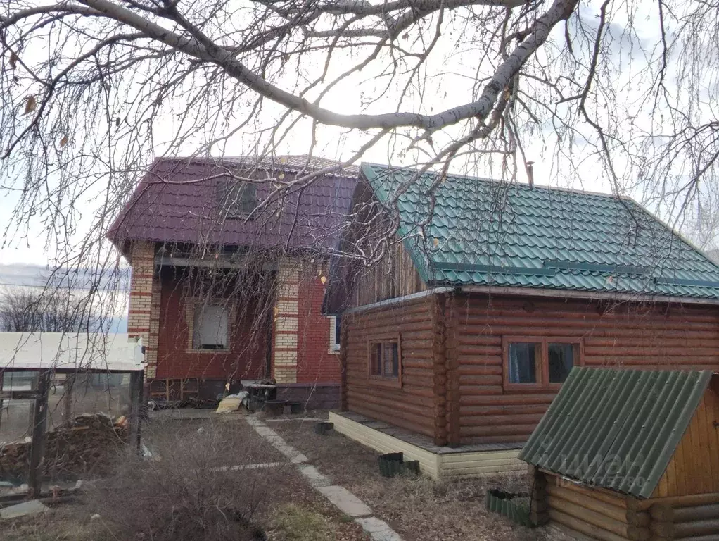 Дом в Омская область, Омск Песчаная ул., 20 (180 м) - Фото 0