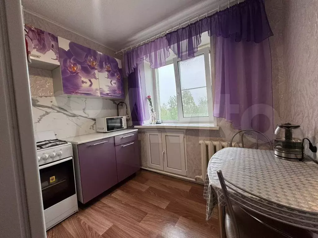 1-к. квартира, 30,4 м, 5/5 эт. - Фото 0