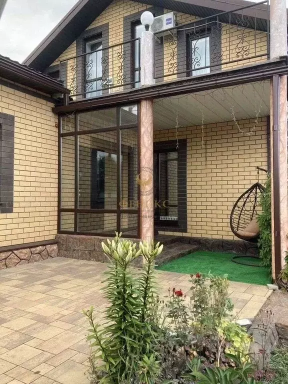 Дом в Белгородская область, Белгородский район, Дубовское с/пос, пос. ... - Фото 1