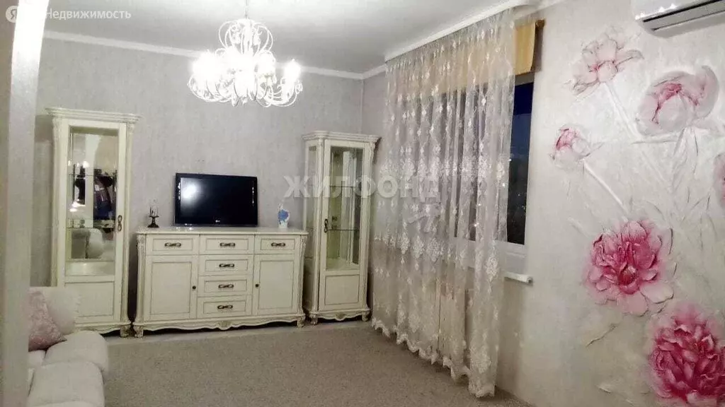 2-комнатная квартира: Абакан, улица Торосова, 9 (60 м) - Фото 1