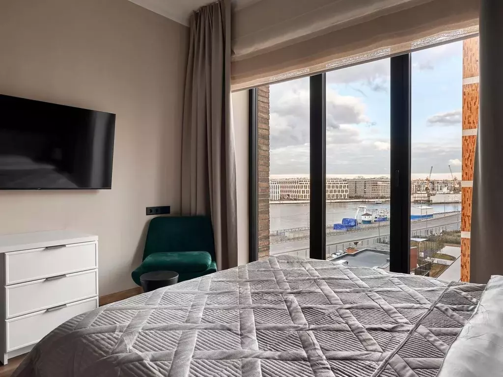 Комната Санкт-Петербург наб. Макарова, 58 (30.0 м) - Фото 2