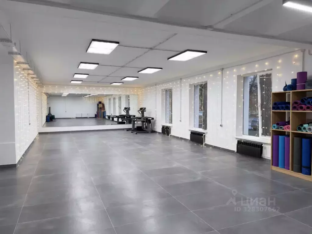 Помещение свободного назначения в Санкт-Петербург ул. Есенина, 22к1 ... - Фото 1