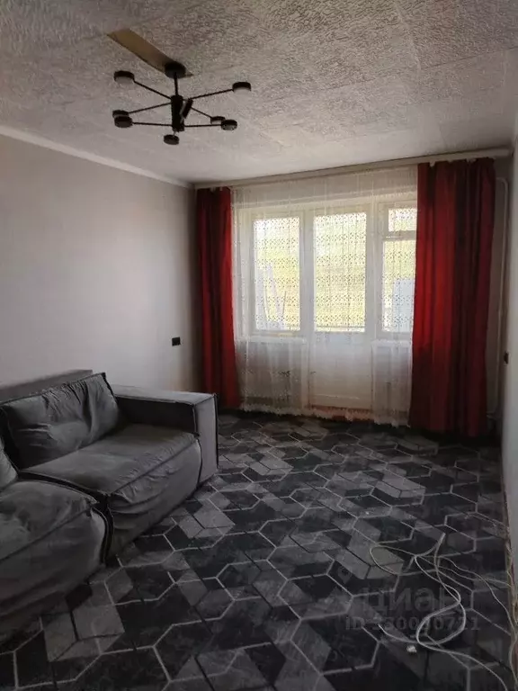 1-к кв. Челябинская область, Челябинск ул. Гончаренко, 83 (33.0 м) - Фото 1
