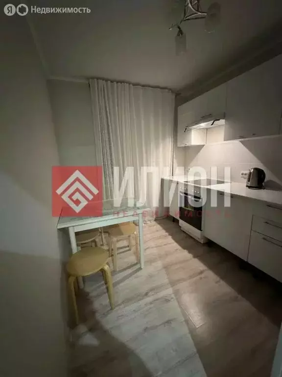 1-комнатная квартира: Дачное, Садовая улица, 11 (36.9 м) - Фото 2