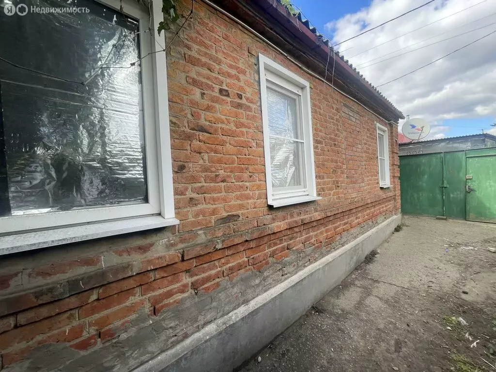 Дом в Кропоткин, Красноармейская улица (50 м) - Фото 1