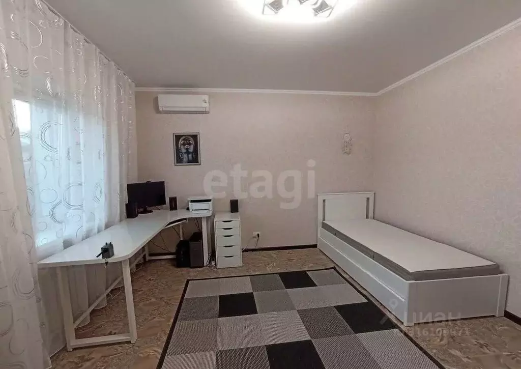 Дом в Крым, Феодосия пер. Мирный (100 м) - Фото 1