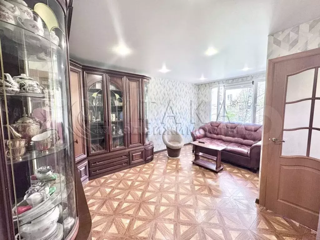 3-к. квартира, 42 м, 3/5 эт. - Фото 1