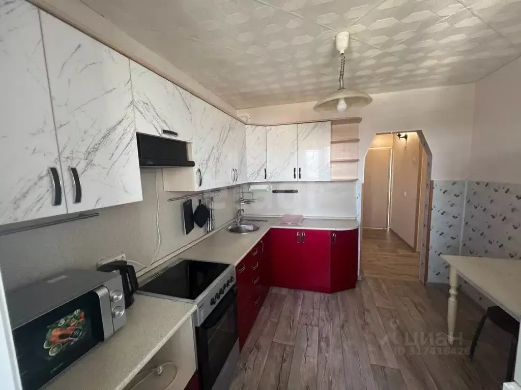 2-к кв. Амурская область, Свободный Октябрьская ул., 48 (48.5 м) - Фото 1