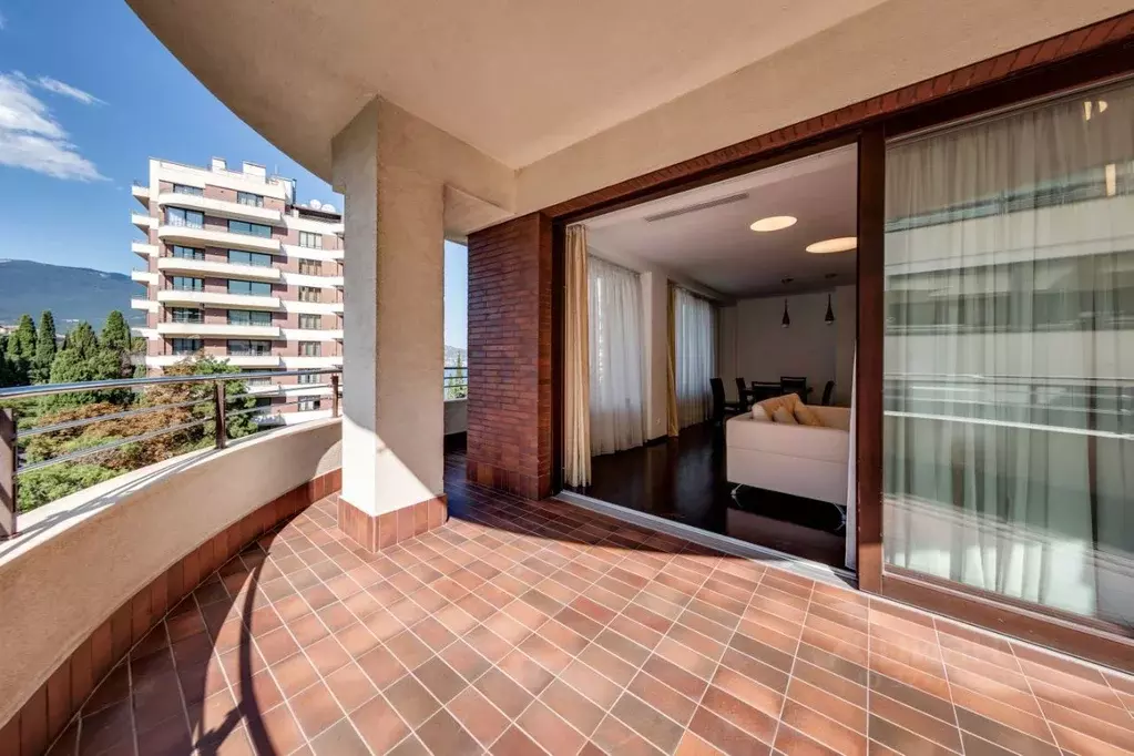 2-к кв. Крым, Ялта проезд Парковый, 6А (98.0 м) - Фото 1