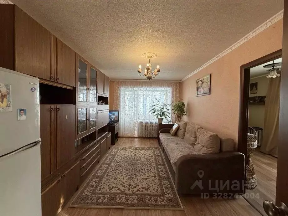 3-к кв. Татарстан, Зеленодольск ул. Татарстан, 36 (50.1 м) - Фото 1