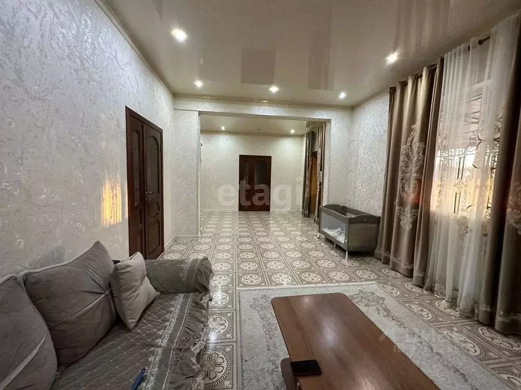 Дом в Ингушетия, Назрановский район, с. Плиево ул. Пушкина (400 м) - Фото 1