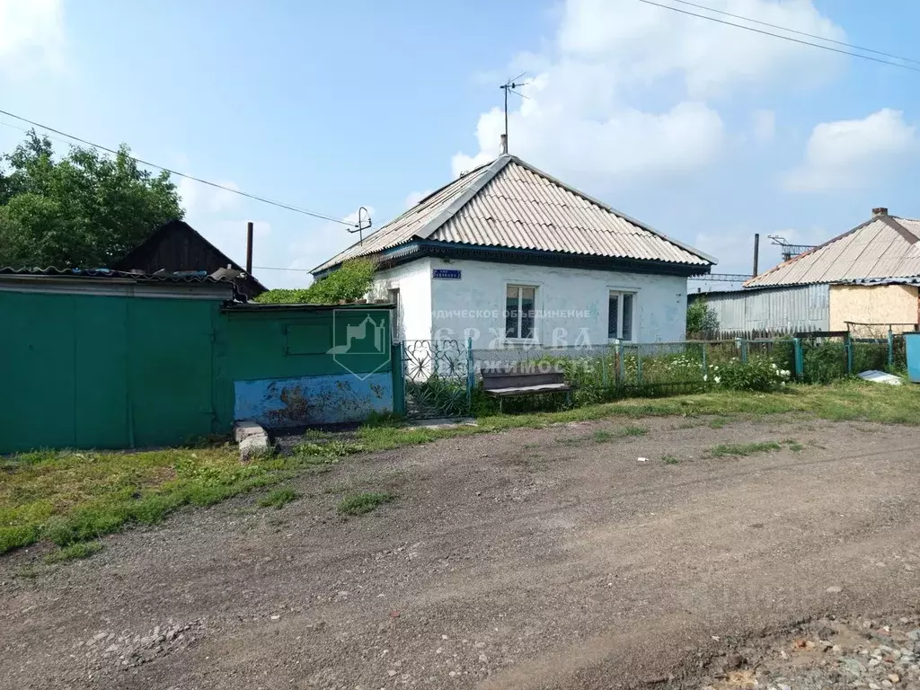 Дом в Кемеровская область, Ленинск-Кузнецкий ул. Папанина (41 м) - Фото 0