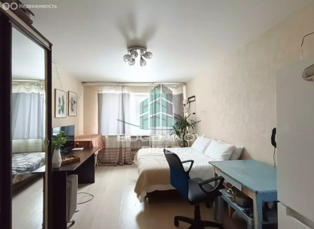 1к в 5-комнатной квартире (14 м) - Фото 1