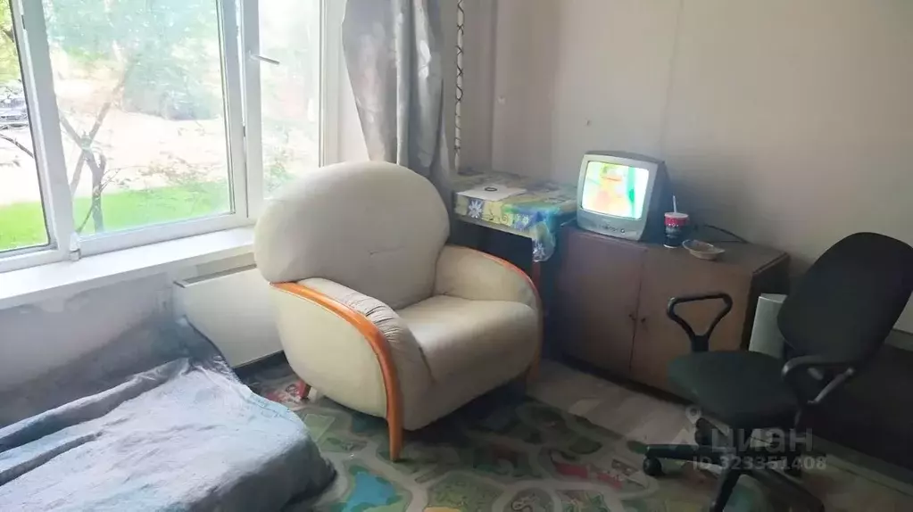 Комната Москва Днепропетровская ул., 3К2 - Фото 1