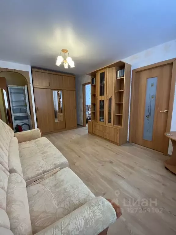 2-к кв. Ленинградская область, Луга ул. Красной Артиллерии, 36 (46.0 ... - Фото 1