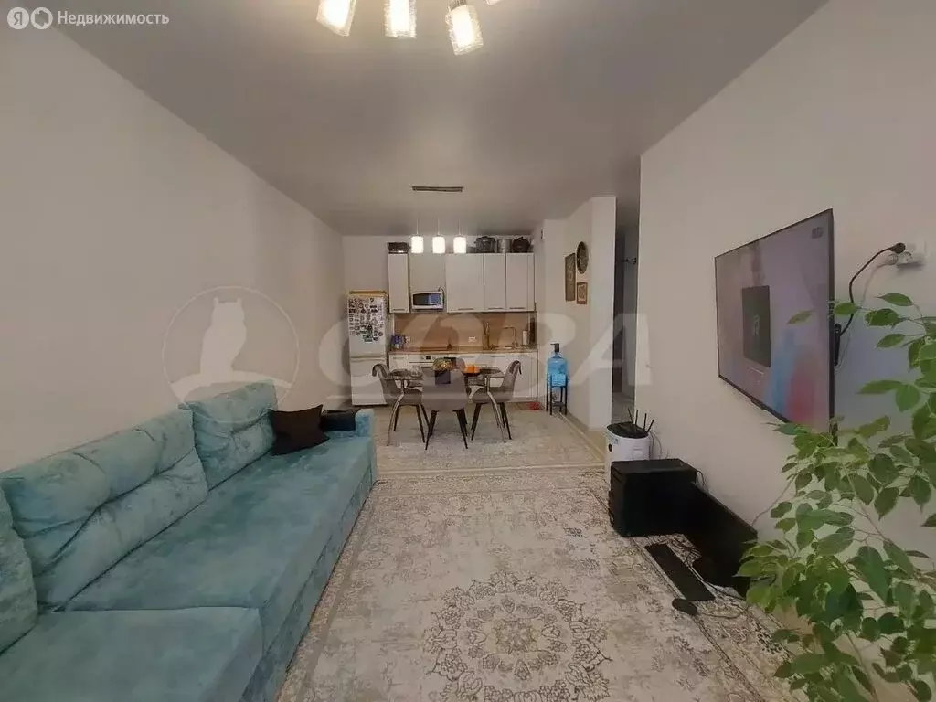 3-комнатная квартира: село Ембаево, Бульварная улица, 9 (95 м) - Фото 1