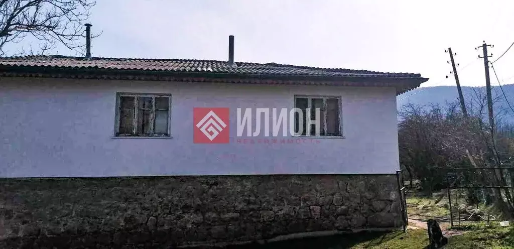 Дом в Крым, Бахчисарайский район, Голубинское с/пос, с. Богатое Ущелье ... - Фото 2