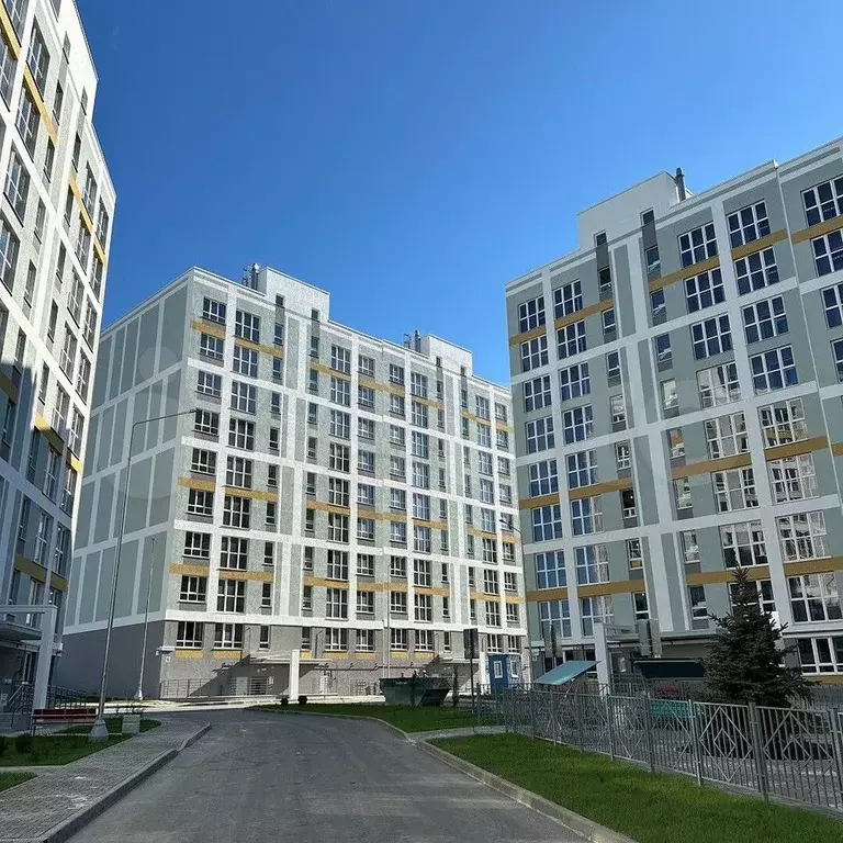 1-к. квартира, 40,9 м, 1/9 эт. - Фото 0