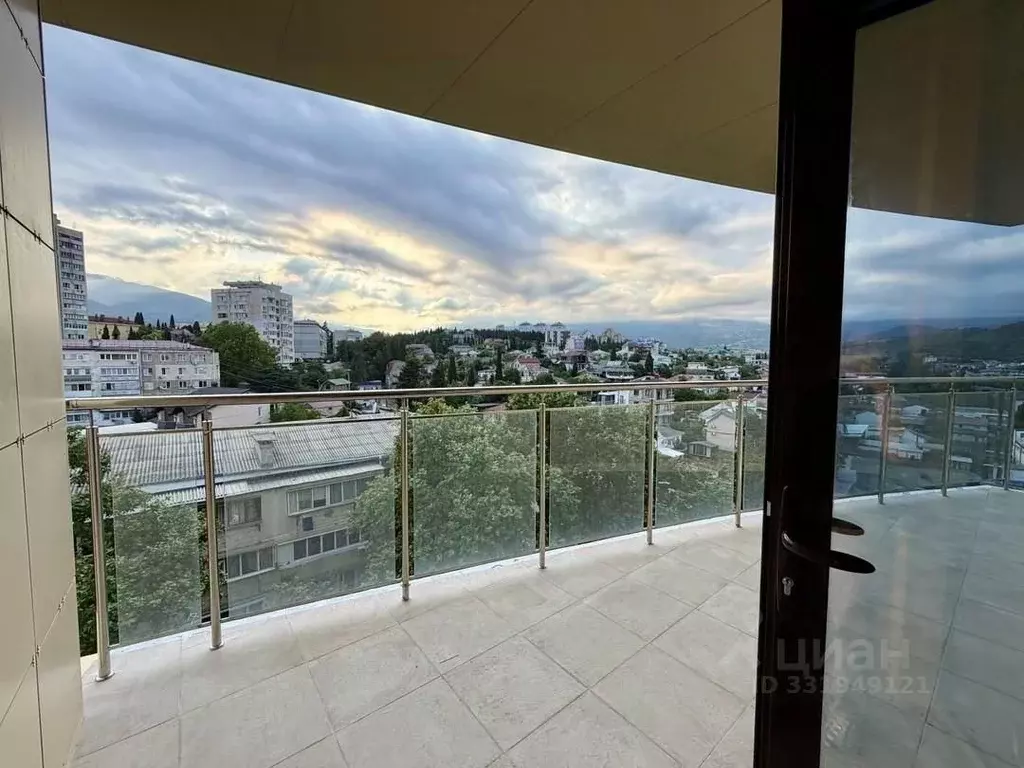 1-к кв. Крым, Алушта ул. Ленина, 37 (82.9 м) - Фото 1