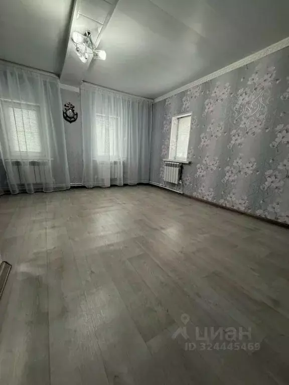 Дом в Белгородская область, Старый Оскол ул. Крупской, 55А (76 м) - Фото 2